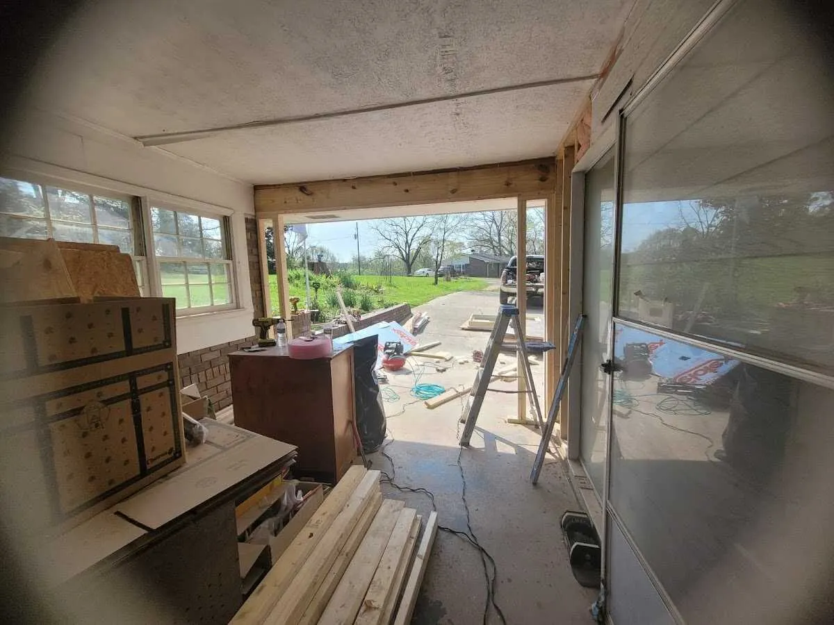 Air movers and dehumidifier for Drying & Dehumidification in Milltown